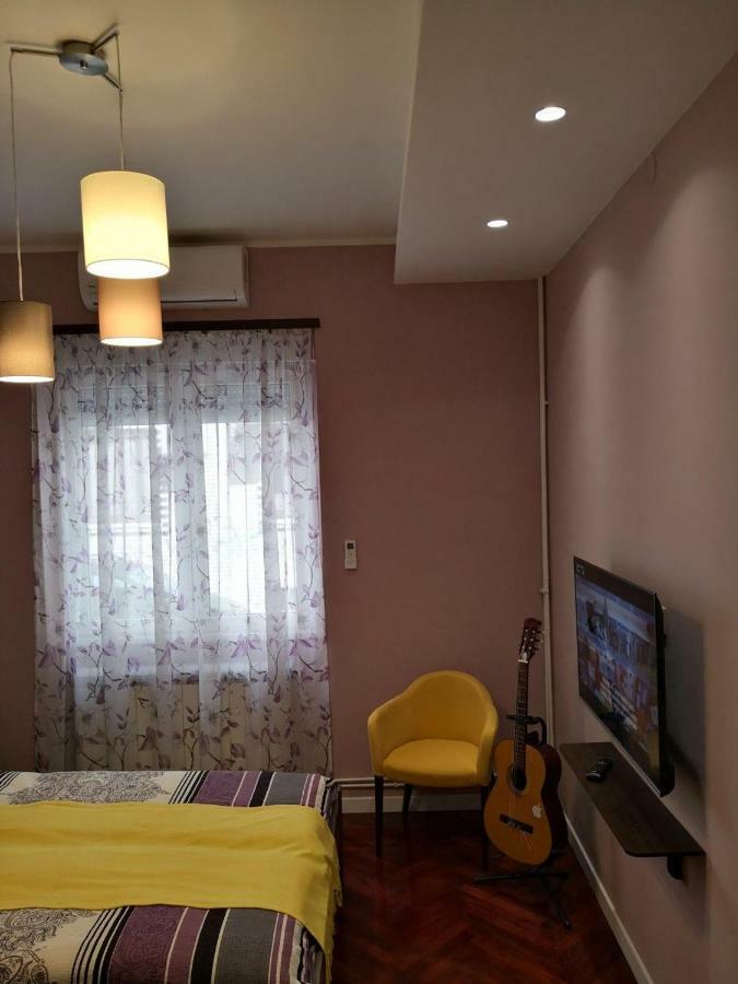 Romance Belgrade Exterior photo