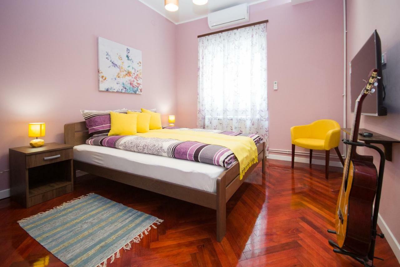 Romance Belgrade Exterior photo